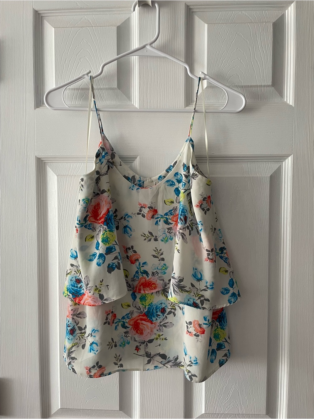Paper Crane White Floral Spaghetti-Strap Camisole with Blue & Pink Flowers